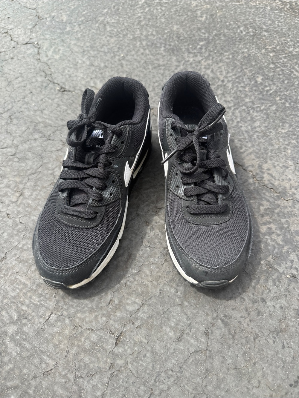 Nike Black and White Men's Athletic Sneakers